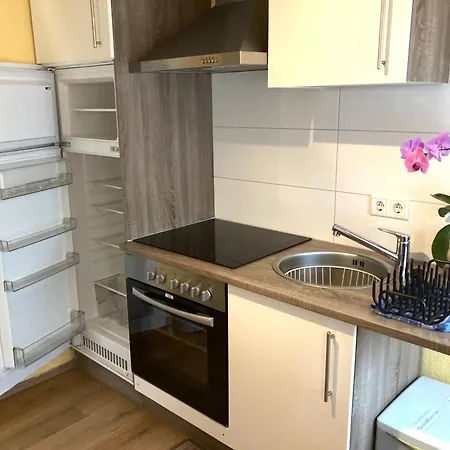 Sonnenblume Apartment *